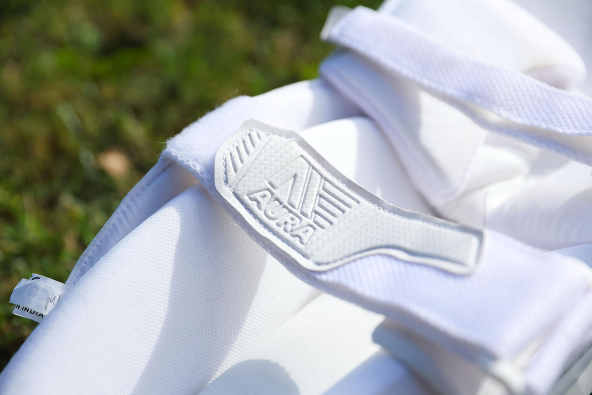 NewEra Aura Batting Pads